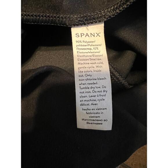 Spanx Faux Suede Column Dress Black Size Medium - Picture 5 of 5